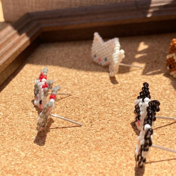 Miyuki delica Cat earrings - Picture 4 of 5